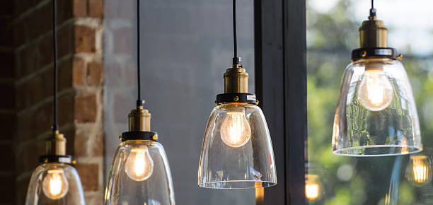 The Ultimate Guide to Lighting Materials: Craftsmanship and Selection